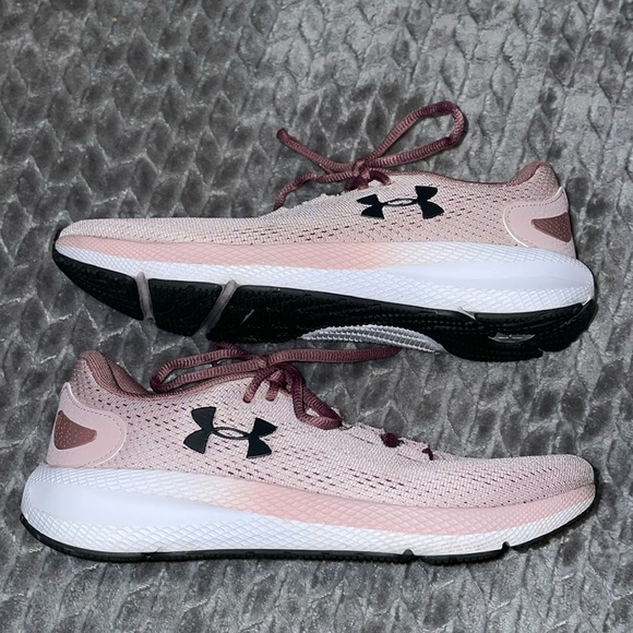 Under Armour Shoes Womens 7 Charged Pursuit Sneakers Running Workout Road Pink - Picture 1 of 8